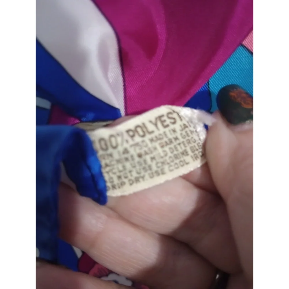Vintage 1970s Mod Floral Geometric ScarfMade in Japan – 100%‎ PolyesterApprox.